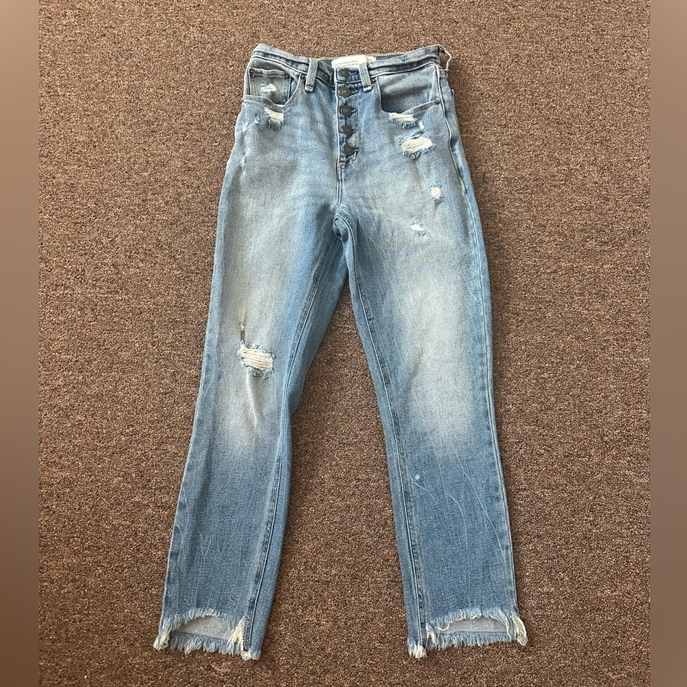 Abercrombie & Fitch Mom Jeans